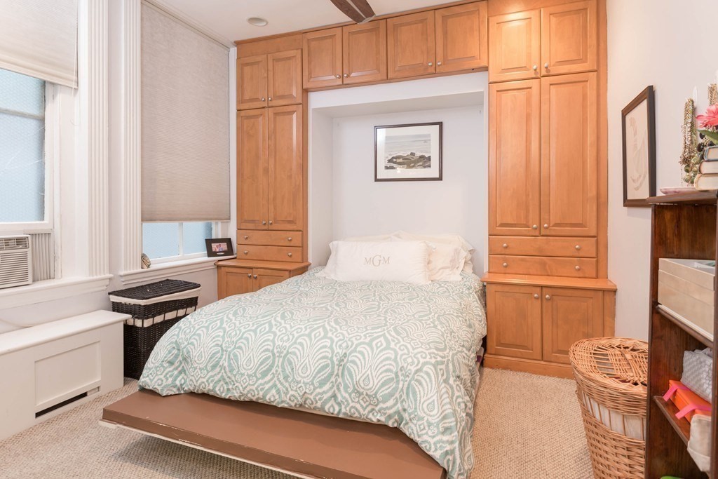 271 Dartmouth Street # 4D