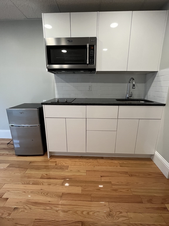 302 Newbury # 13