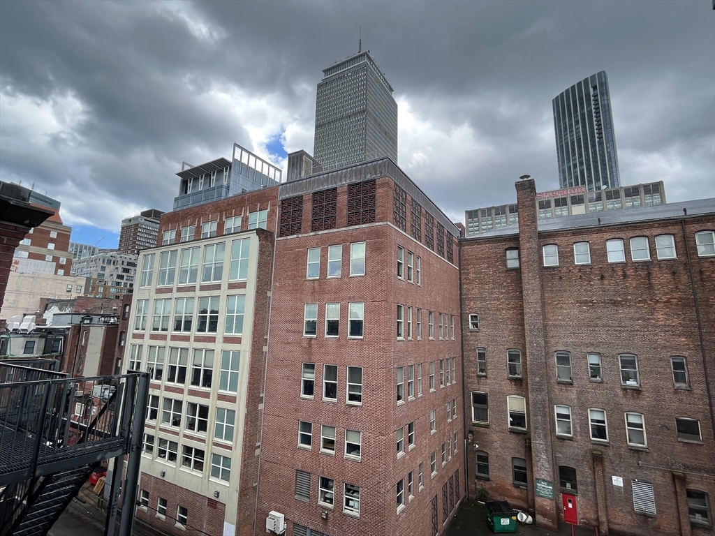 302 Newbury # 13