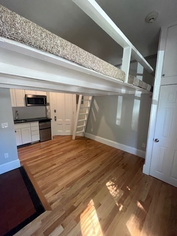 399 Marlborough # 1