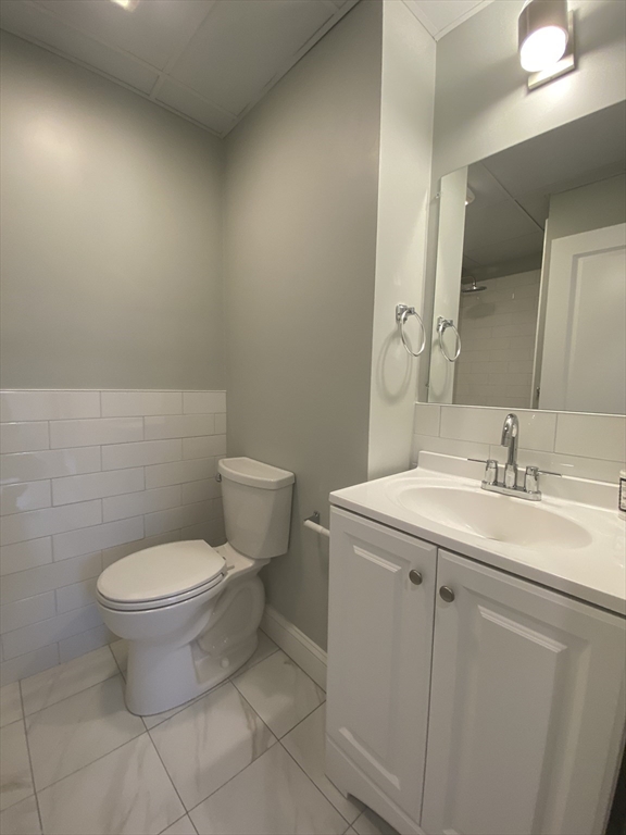 399 Marlborough # 10