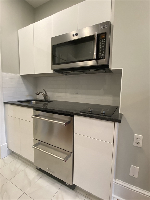 399 Marlborough # 10