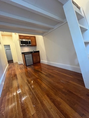 399 Marlborough # 4