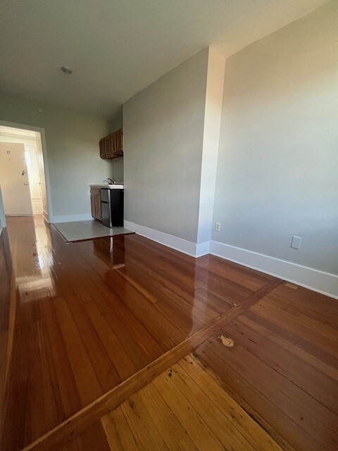 399 Marlborough # 17