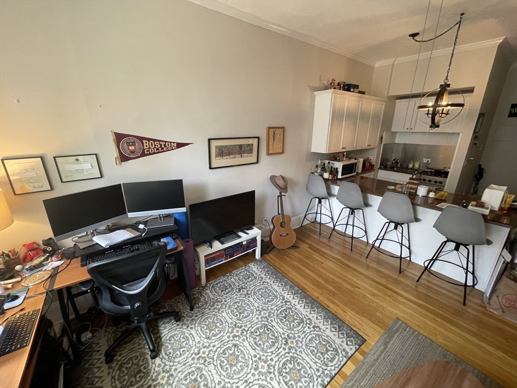 400 Marlborough St # 7