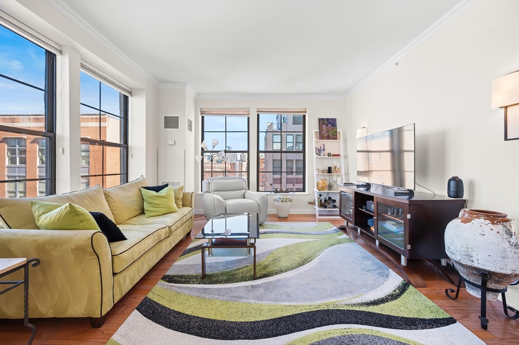519 Harrison Avenue # D613