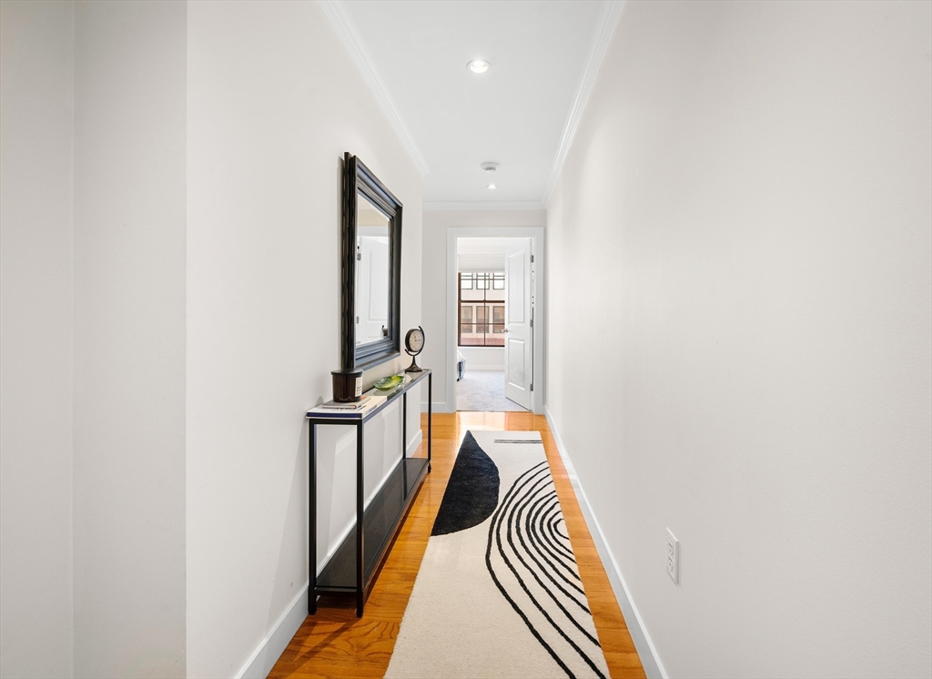 519 Harrison Avenue # D613