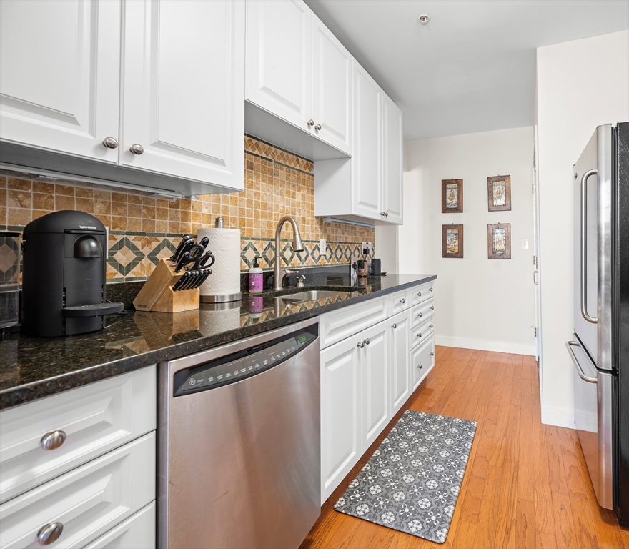 519 Harrison Avenue # D613