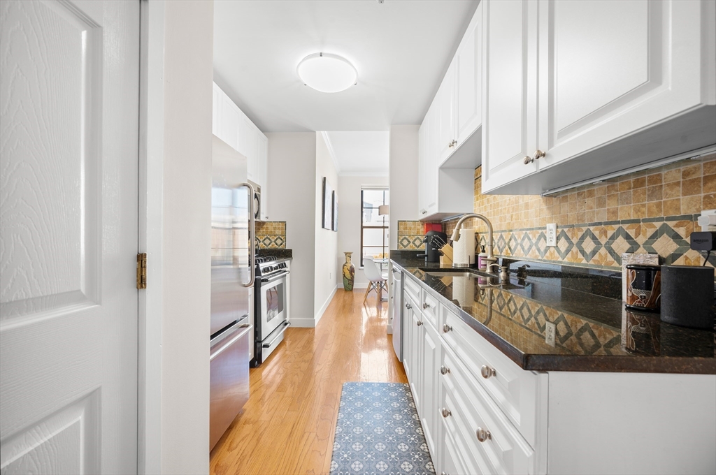 519 Harrison Avenue # D613