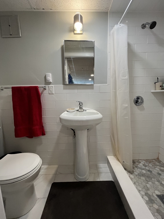 302 Newbury # 13