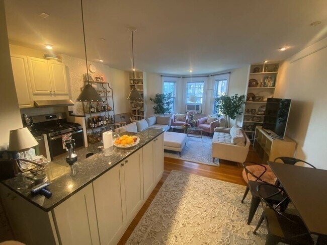 247 Beacon St., #PH
