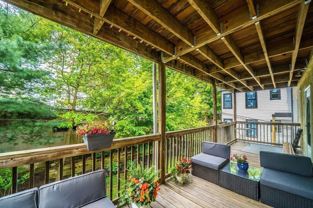 33 Main St., #2