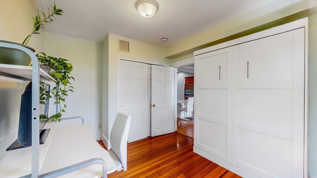 33 Main St., #2