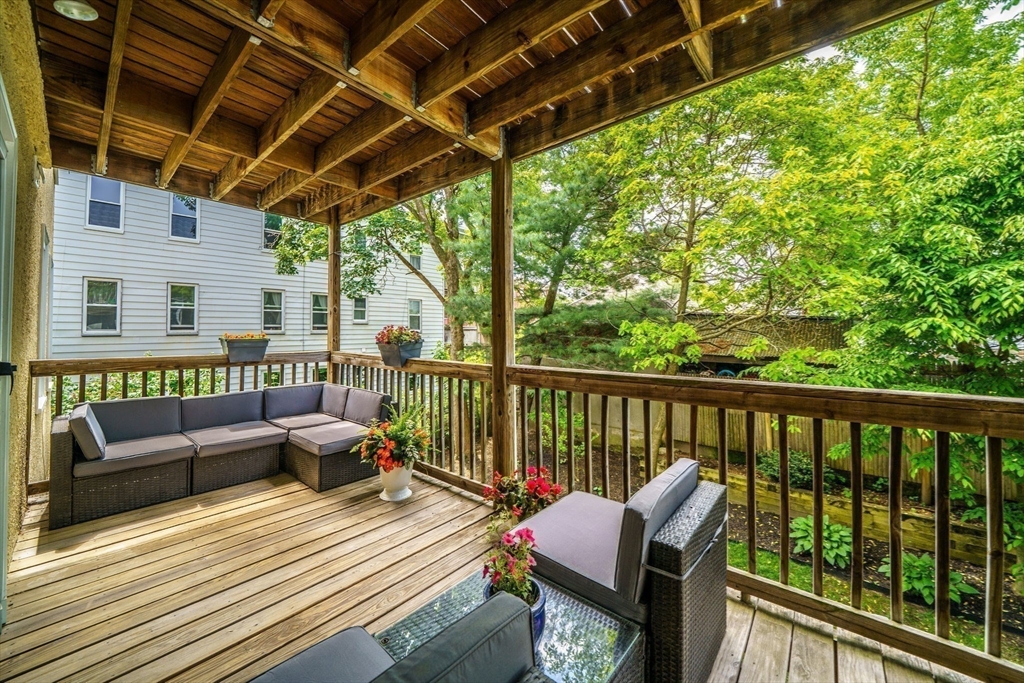 33 Main St., #2