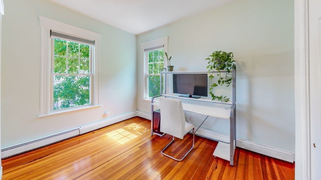 33 Main St., #2