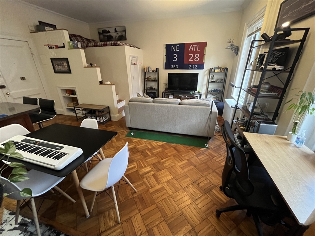 247 Beacon #6