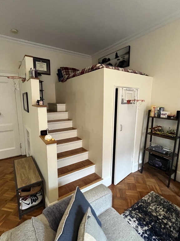247 Beacon #6