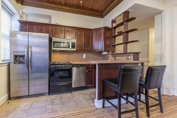 250 Commonwealth Ave #22