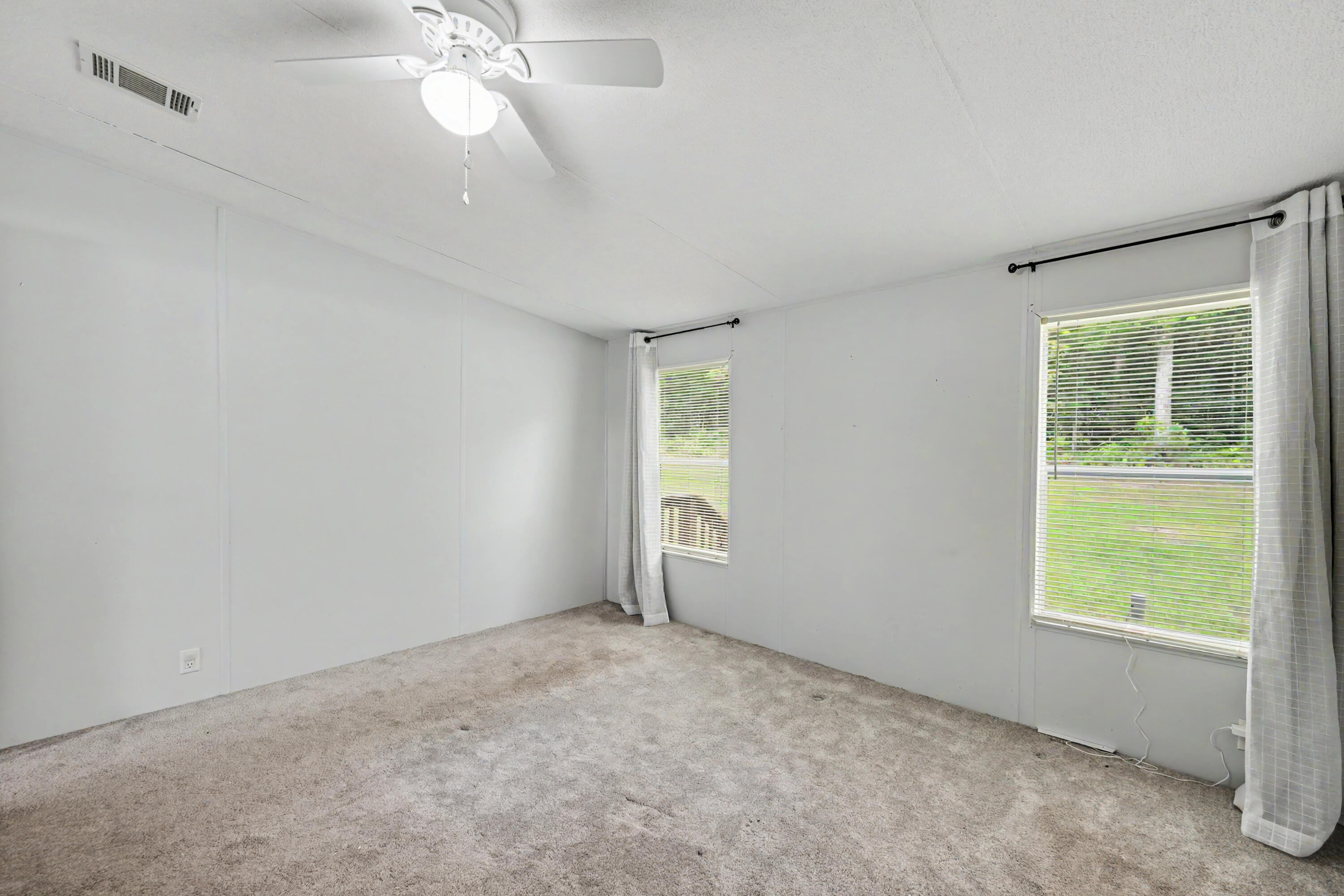 1064 Kings Lake Boulevard, DeFuniak Springs