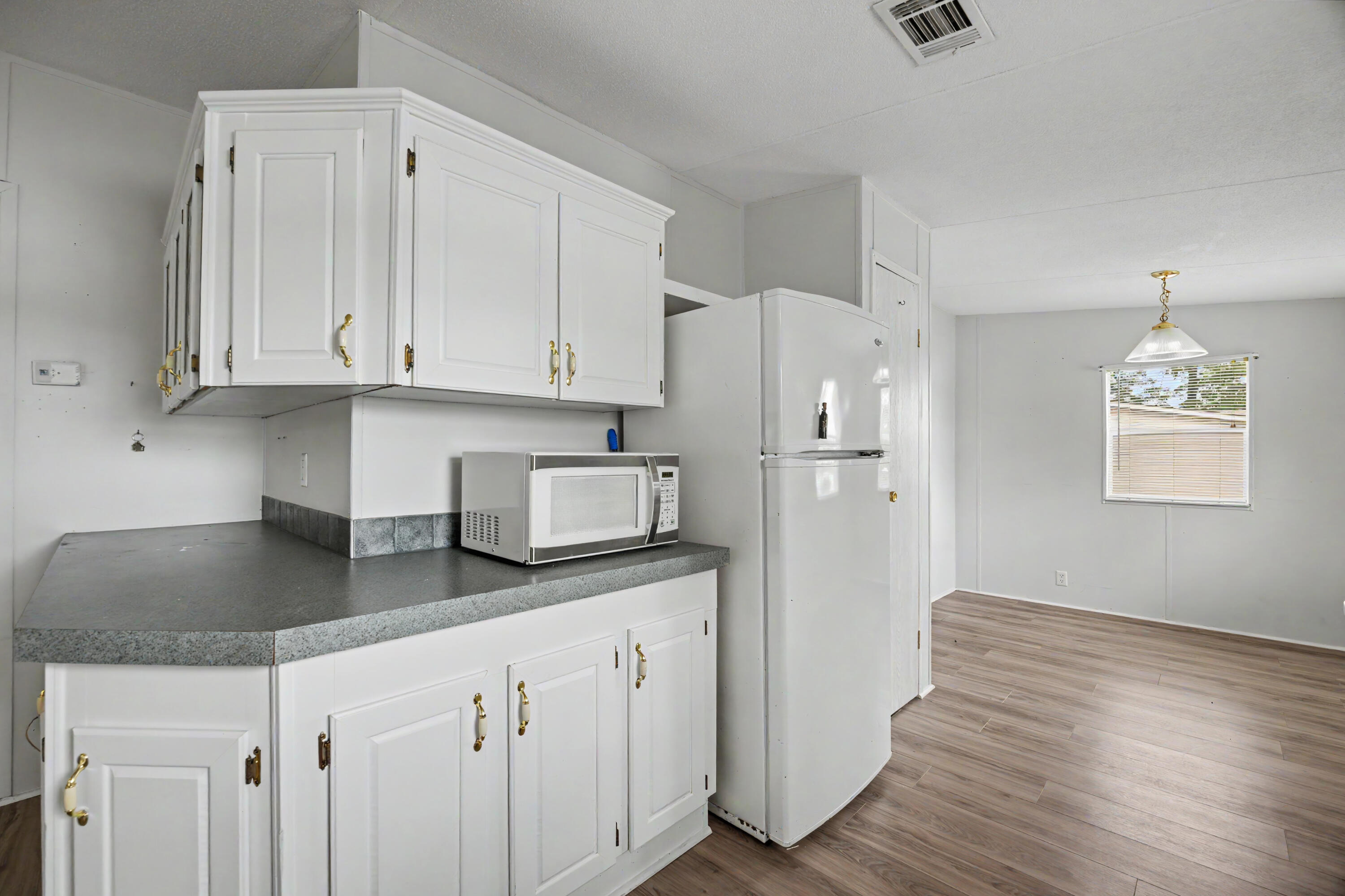 1064 Kings Lake Boulevard, DeFuniak Springs