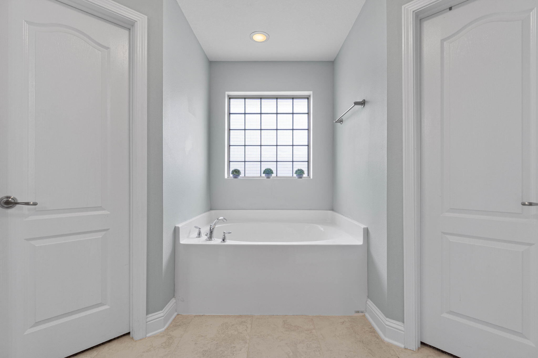 3019 Crown Creek Circle