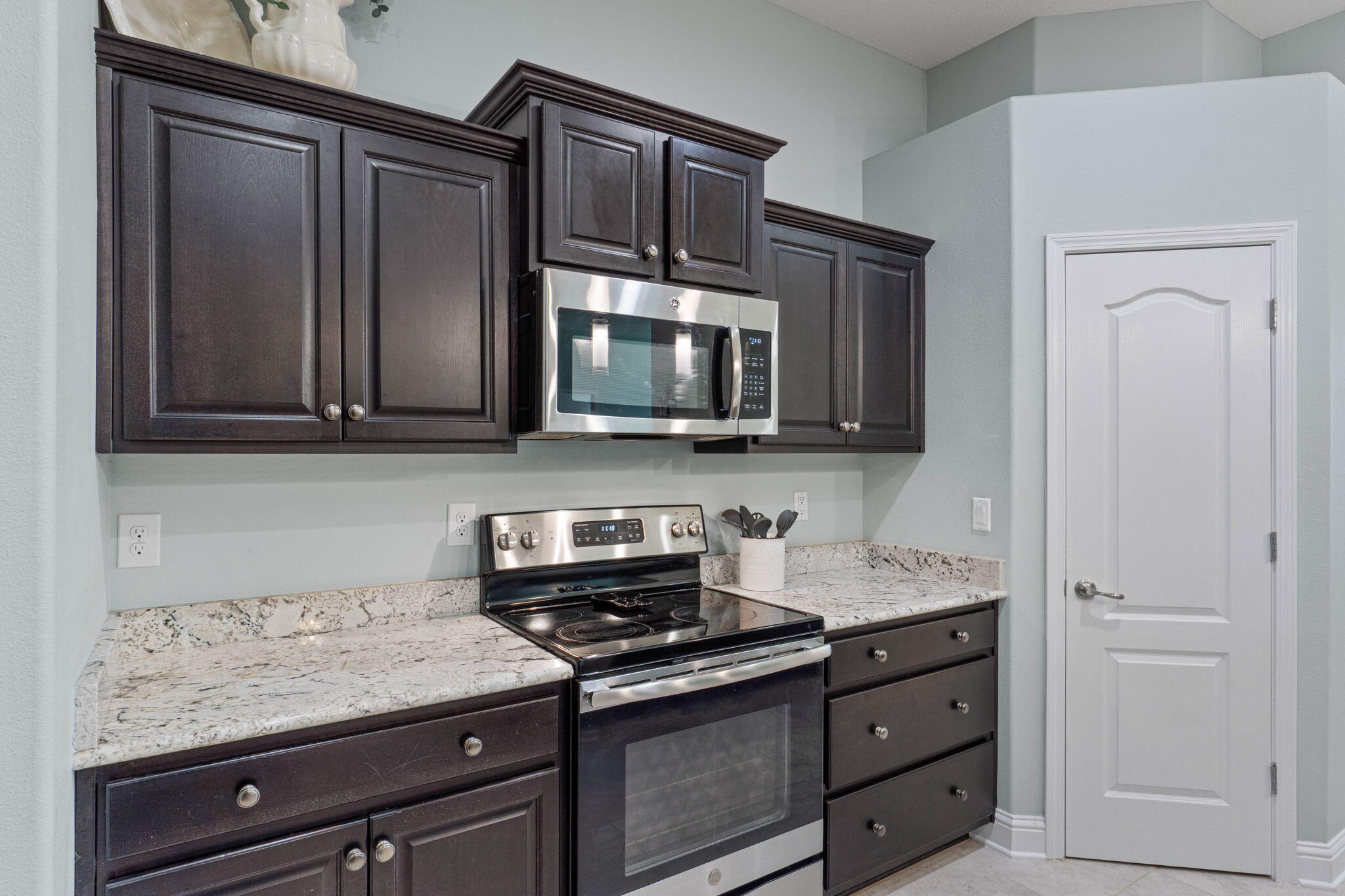 3019 Crown Creek Circle