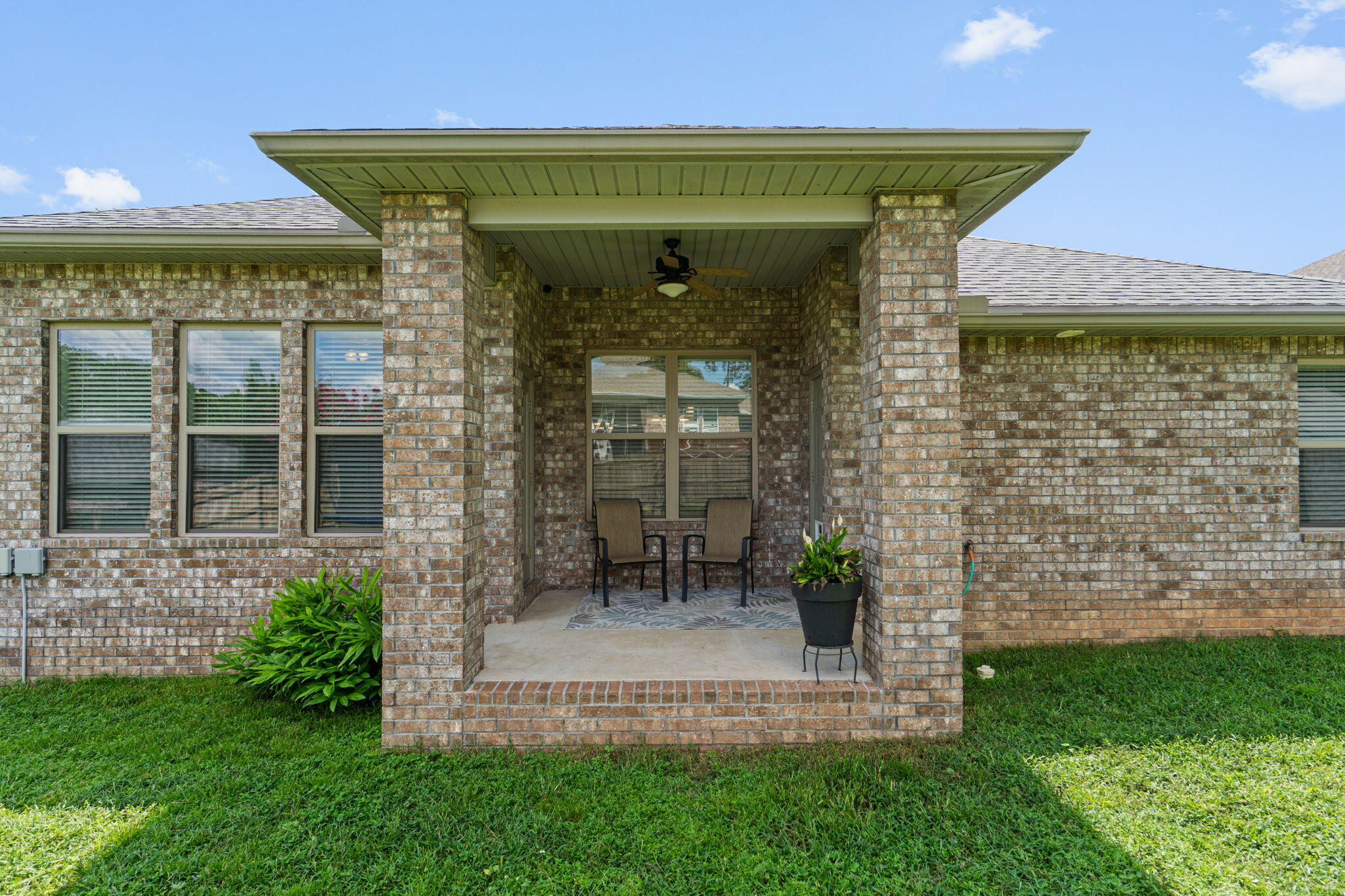 3019 Crown Creek Circle