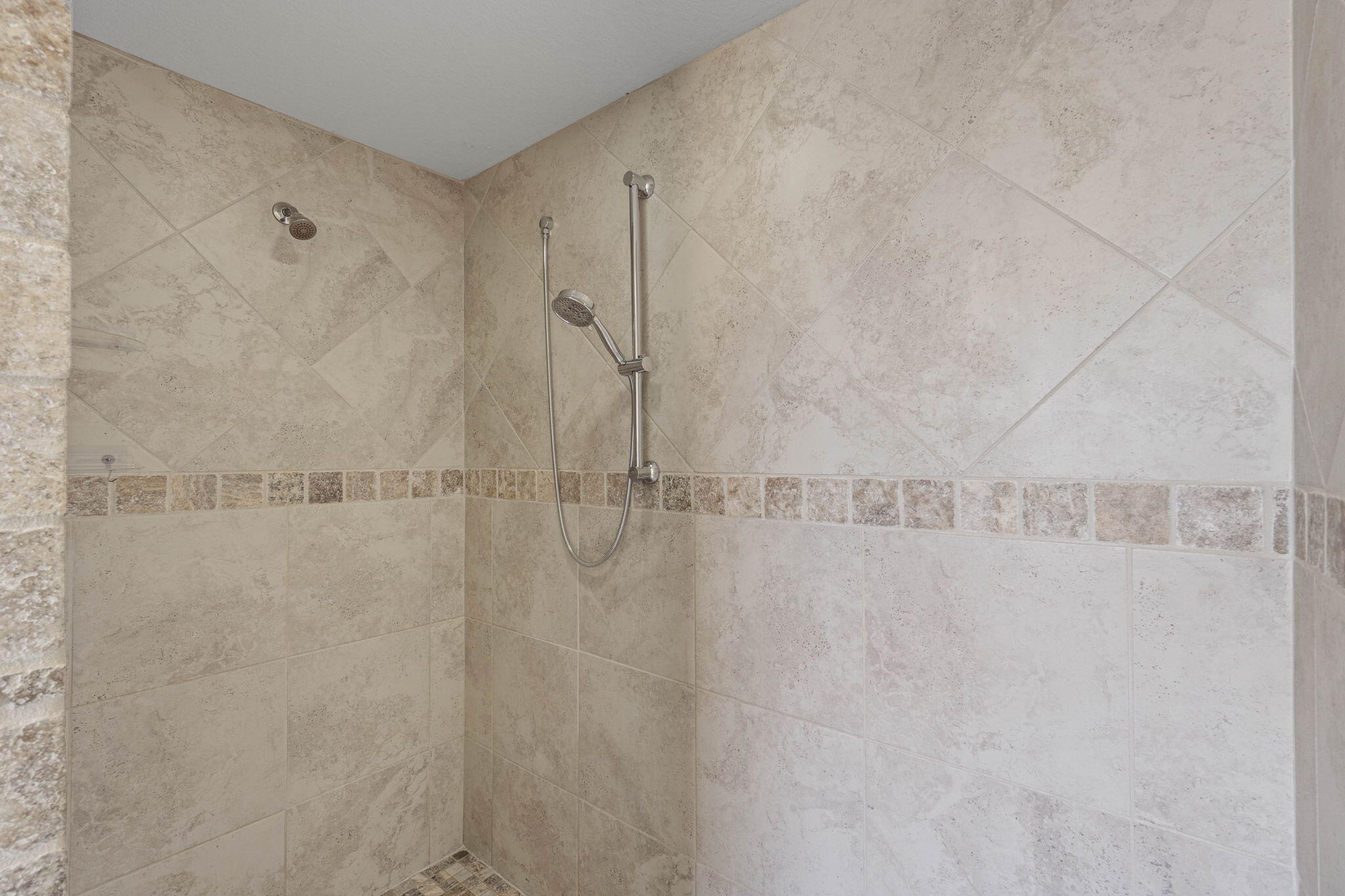 3019 Crown Creek Circle