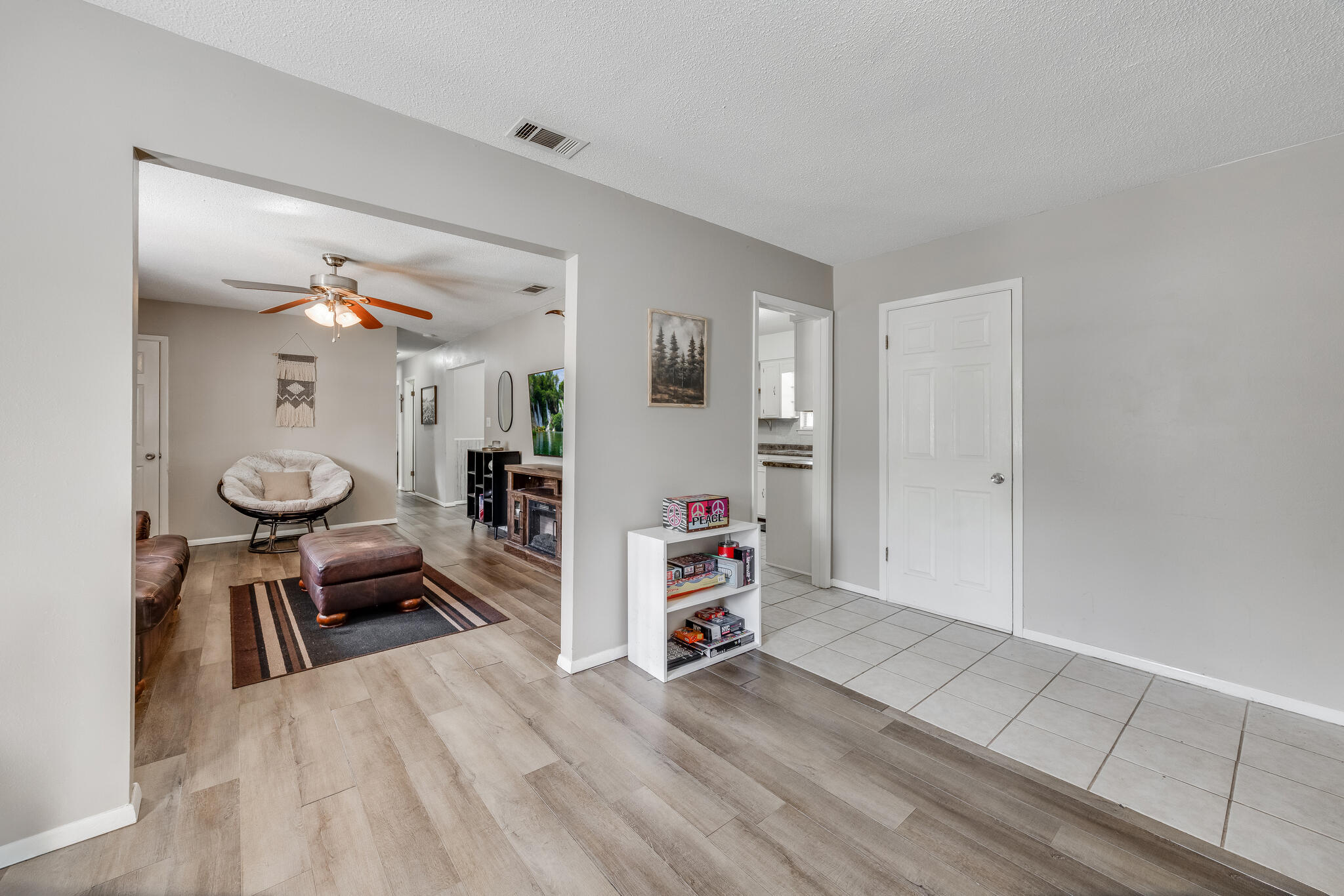 469 Stillwell Boulevard