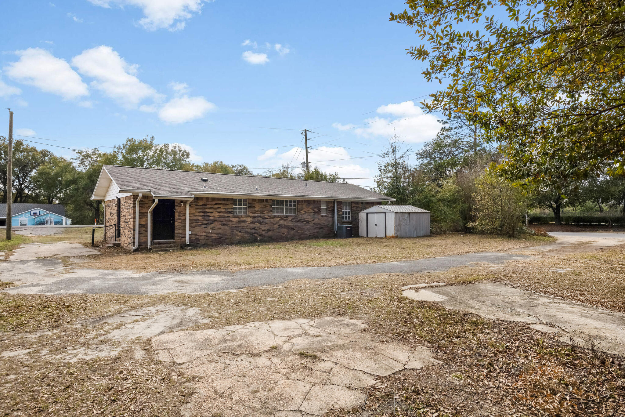 469 Stillwell Boulevard