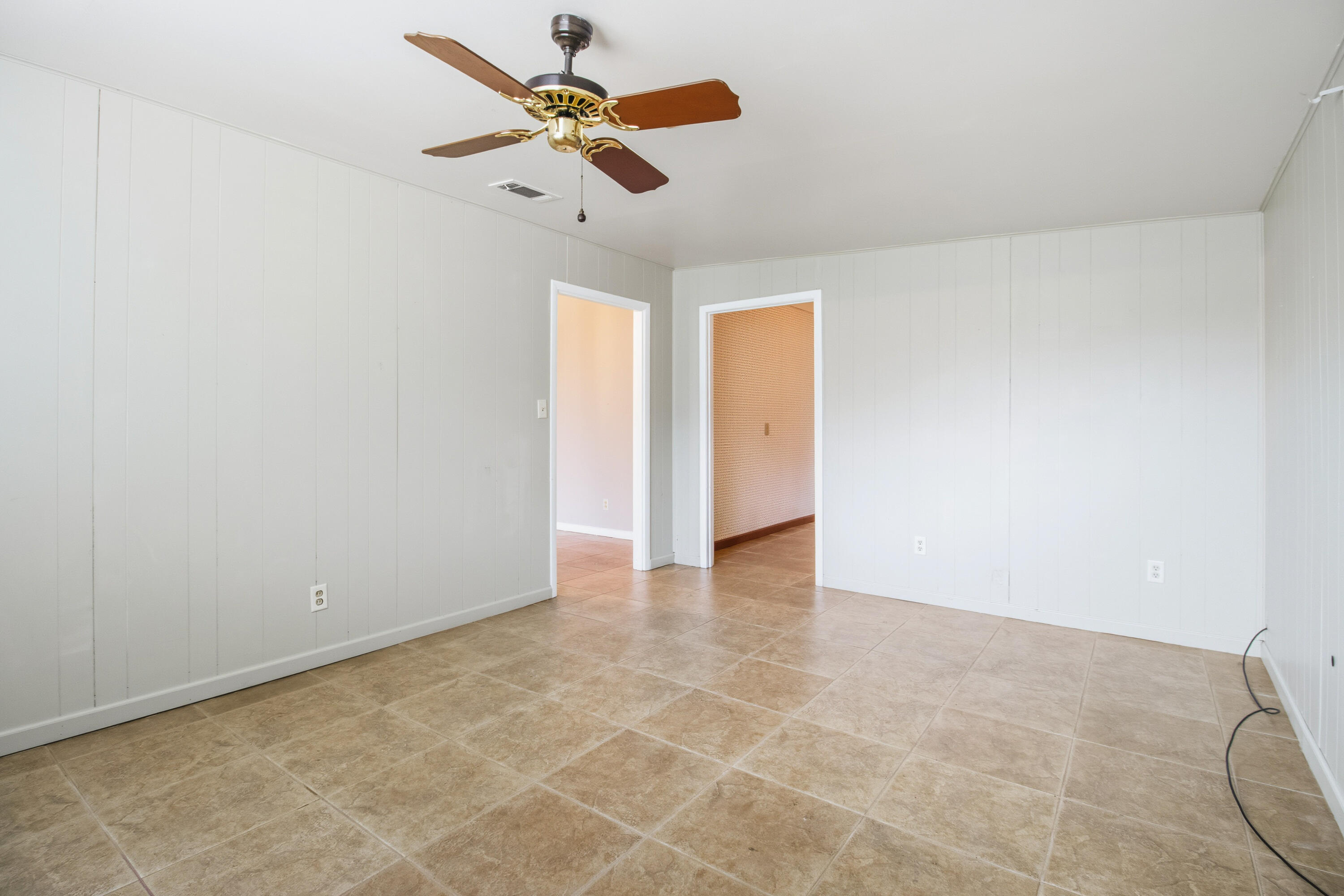 128 Pine Hill Drive, DeFuniak Springs