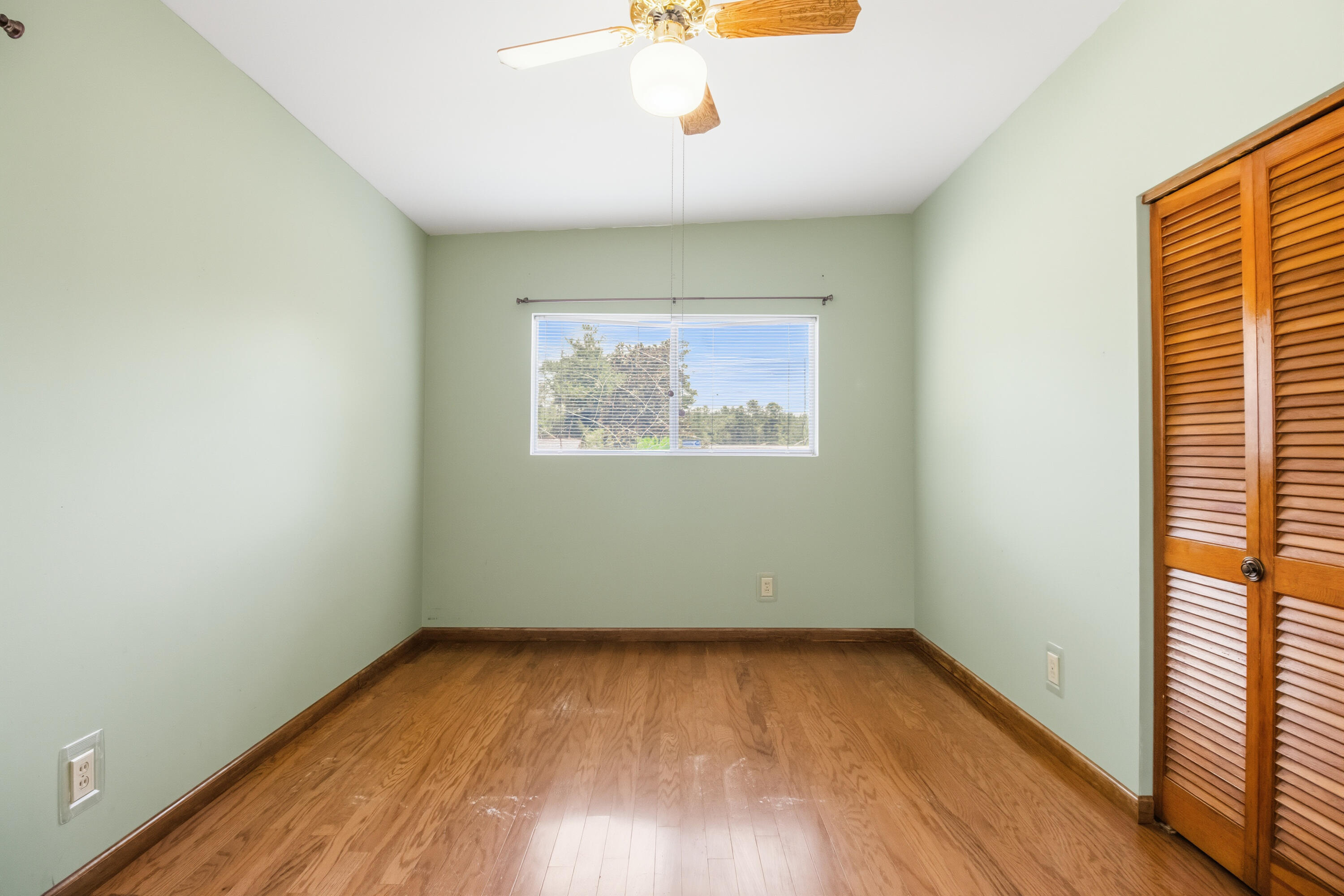128 Pine Hill Drive, DeFuniak Springs