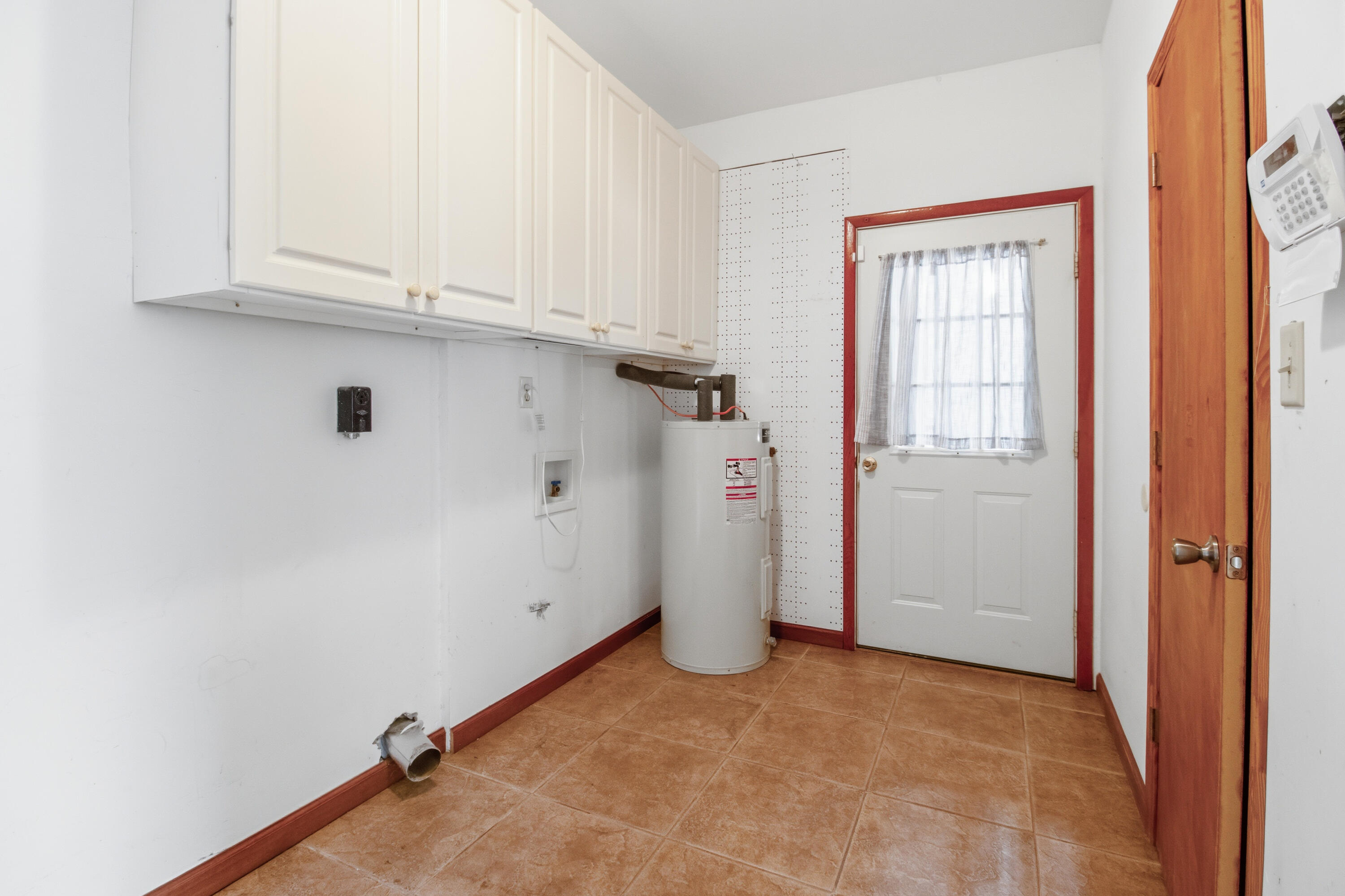 128 Pine Hill Drive, DeFuniak Springs