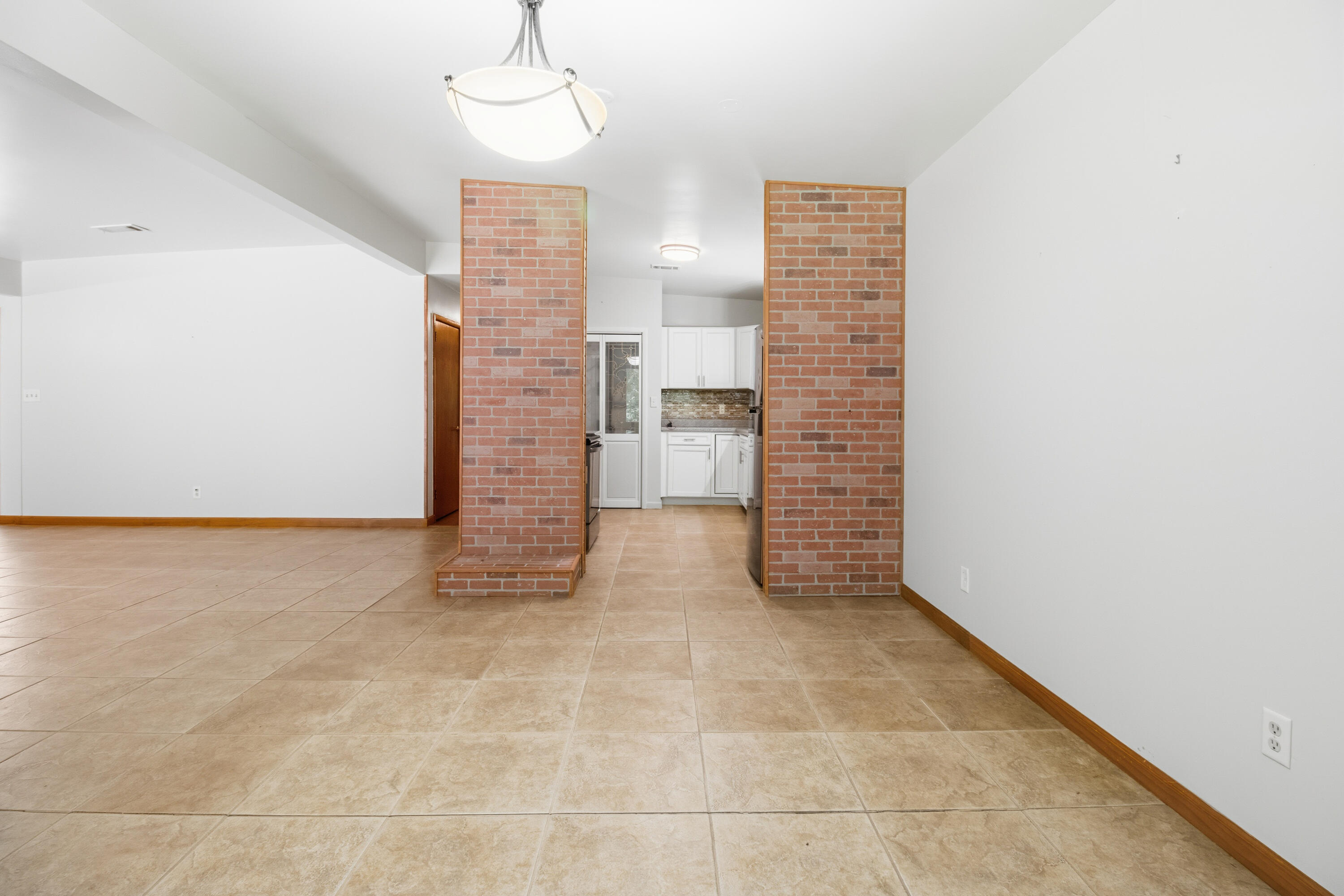 128 Pine Hill Drive, DeFuniak Springs