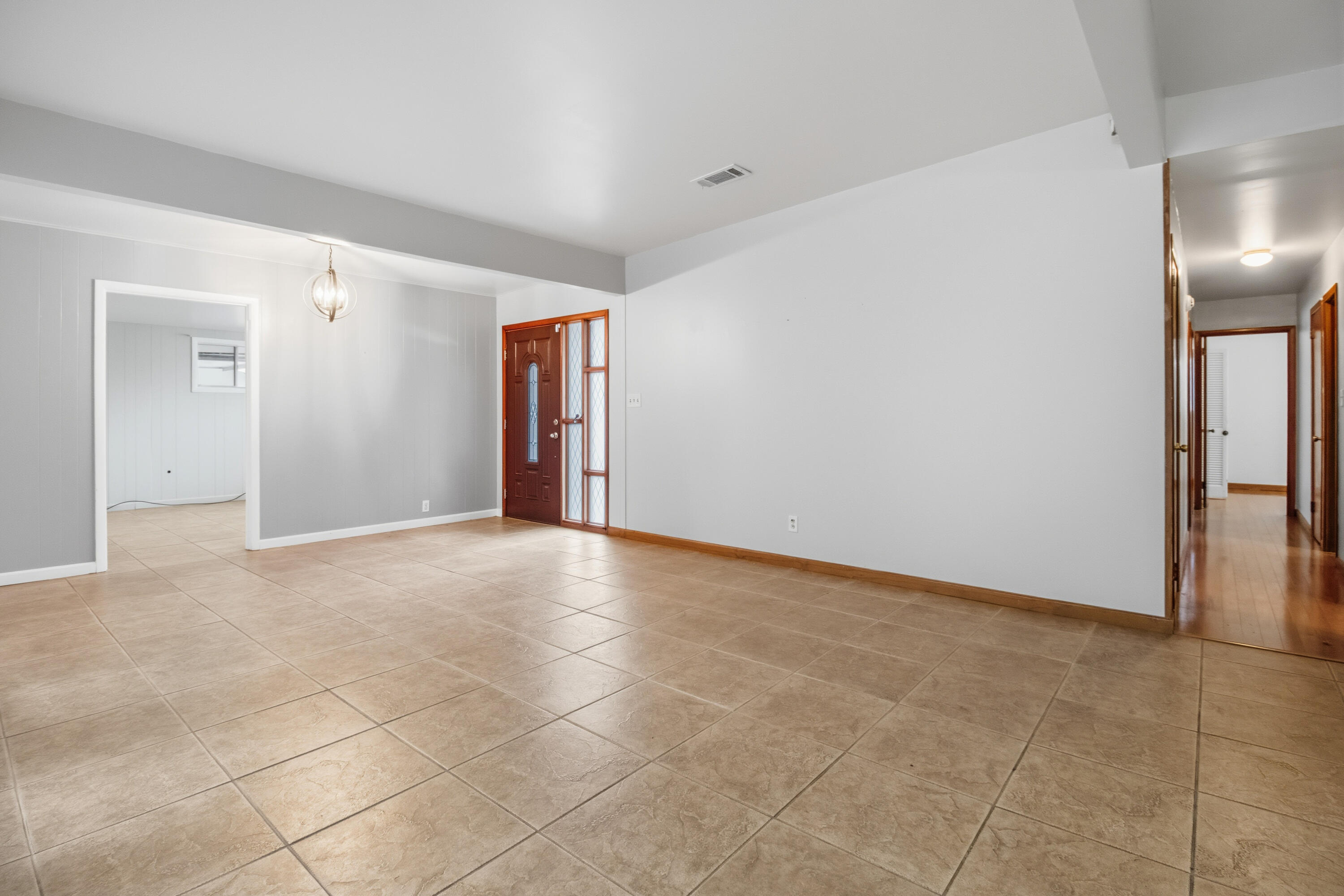 128 Pine Hill Drive, DeFuniak Springs