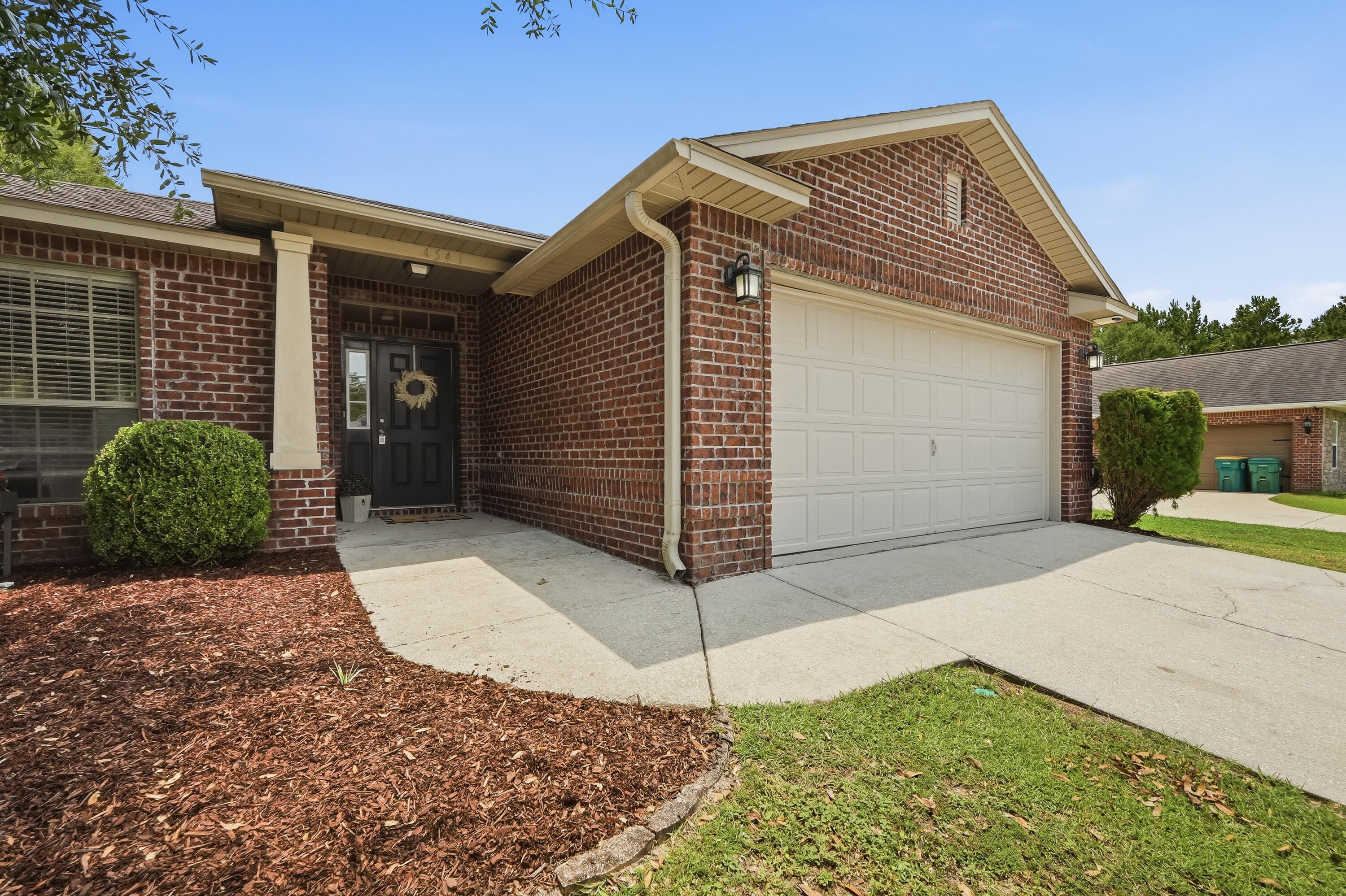 4541 Hermosa Road