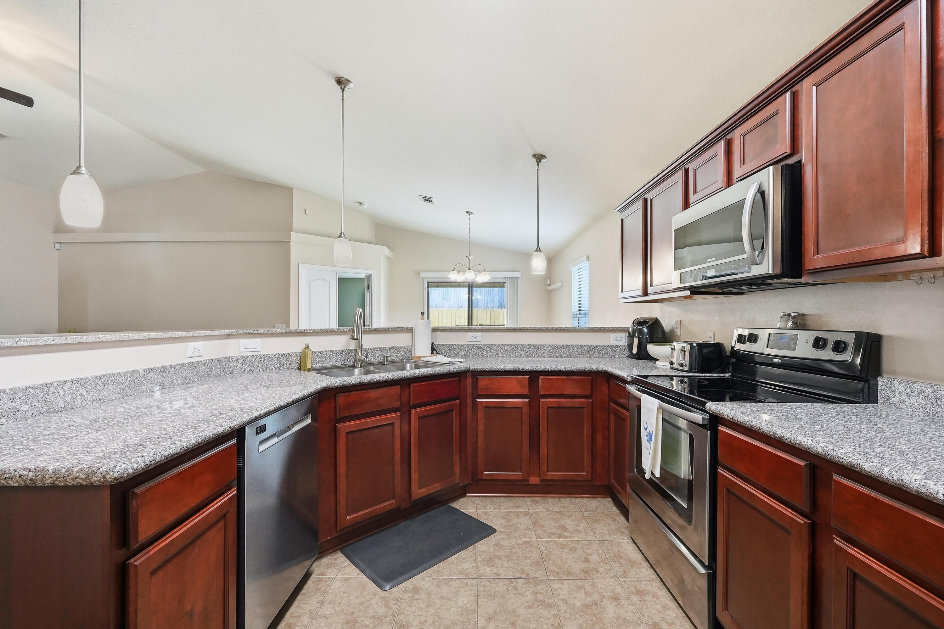 4541 Hermosa Road