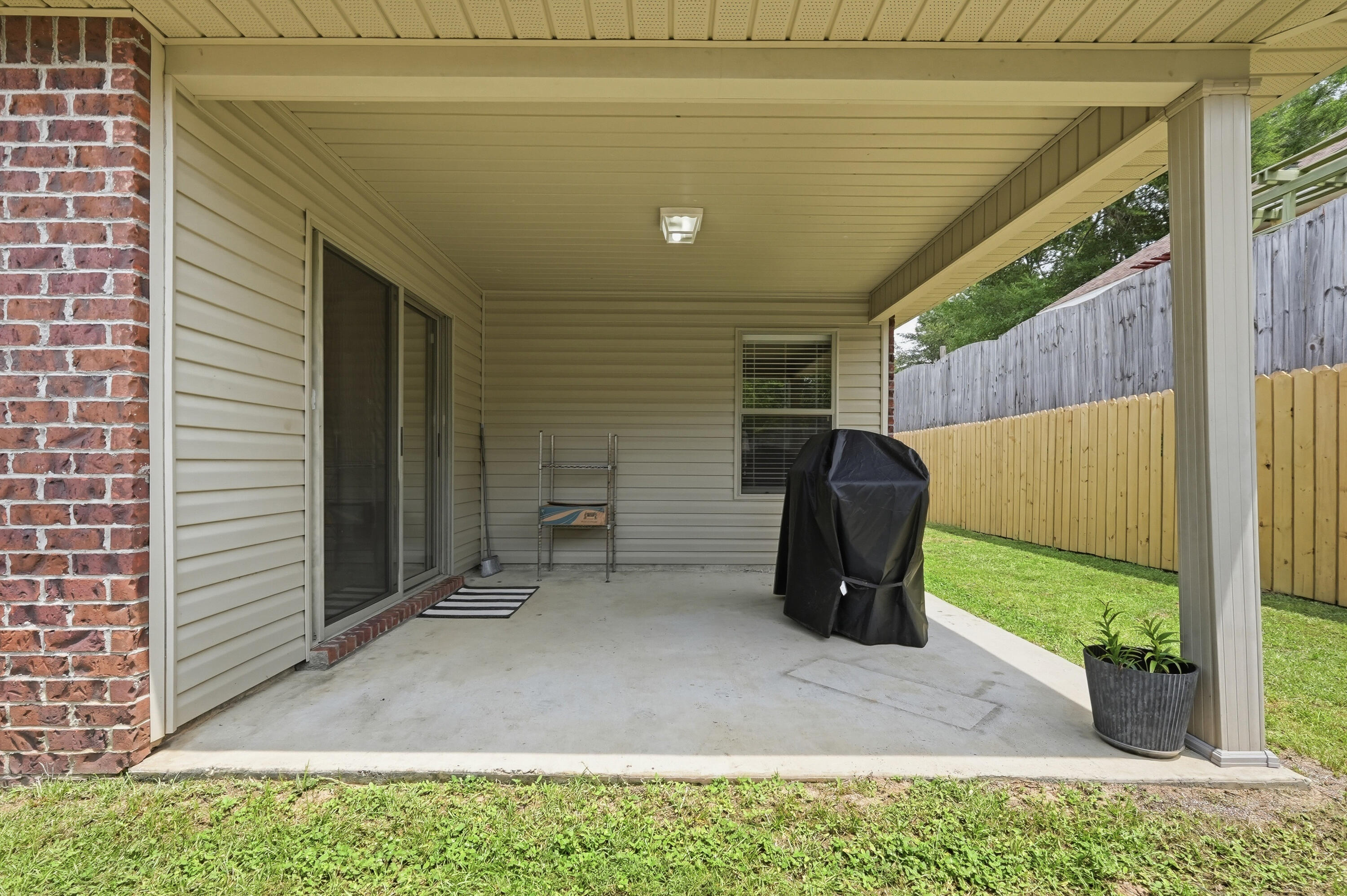4541 Hermosa Road