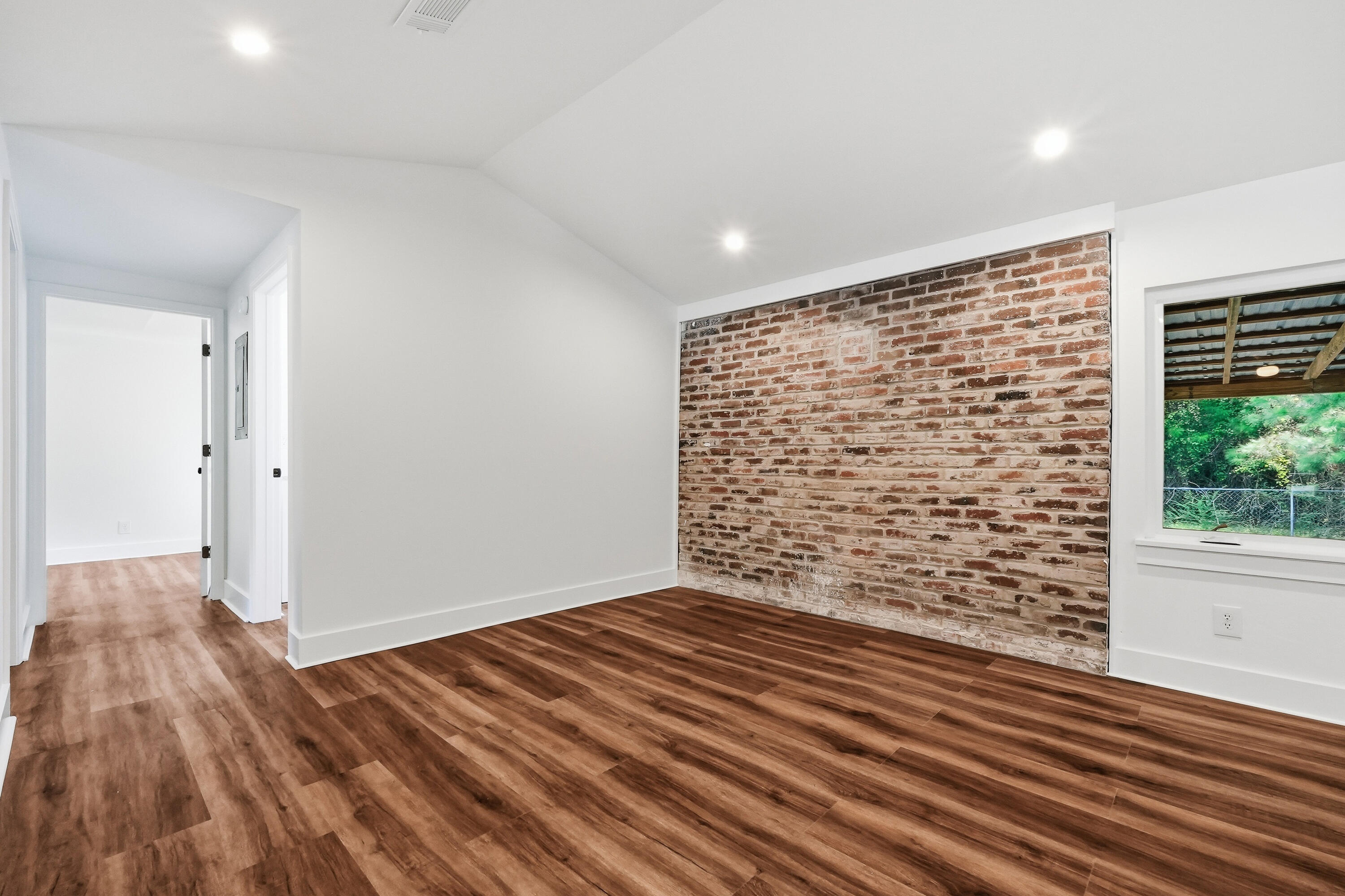 4104 County Highway 1087, DeFuniak Springs