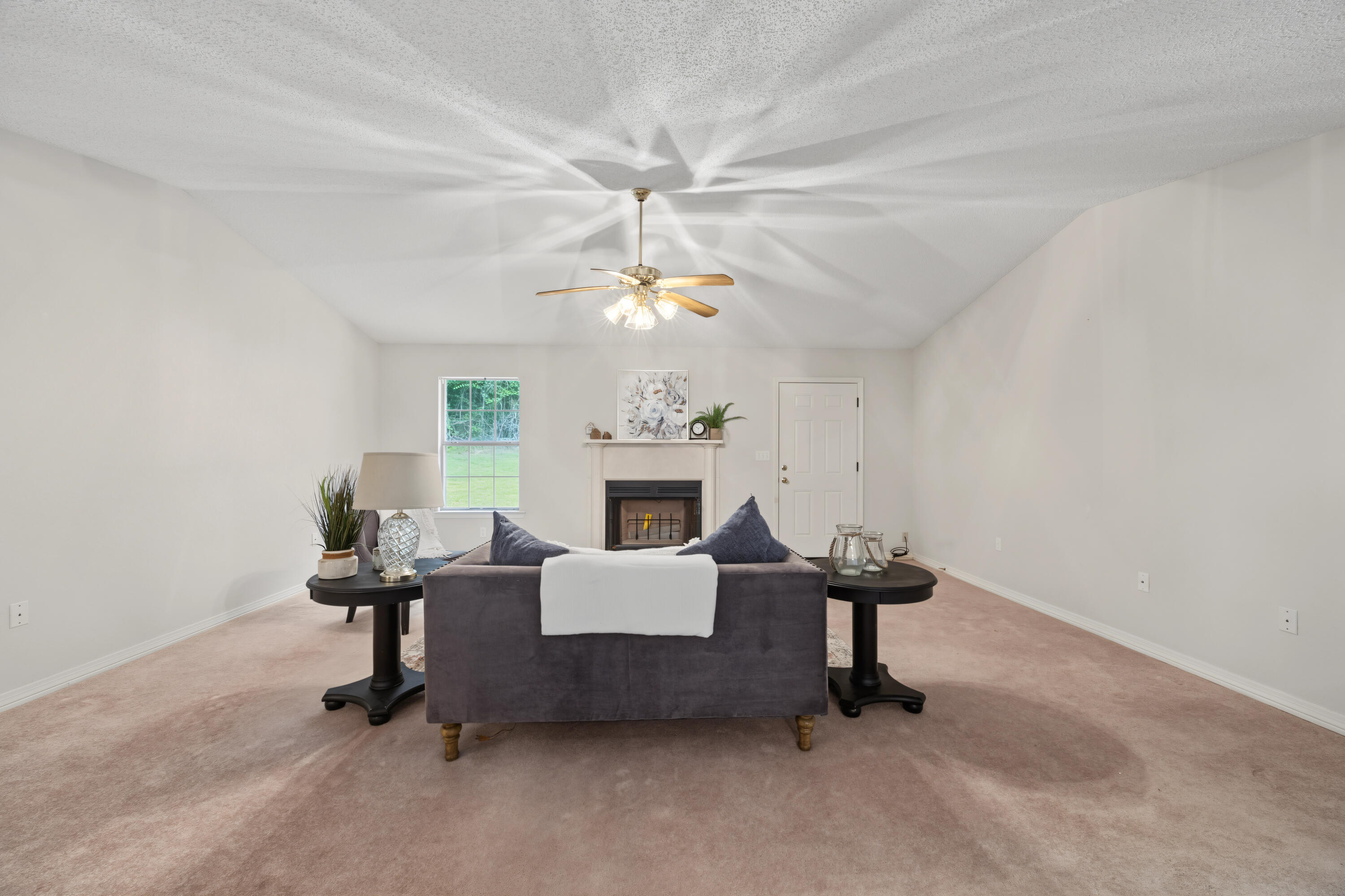 213 Hunter Drive