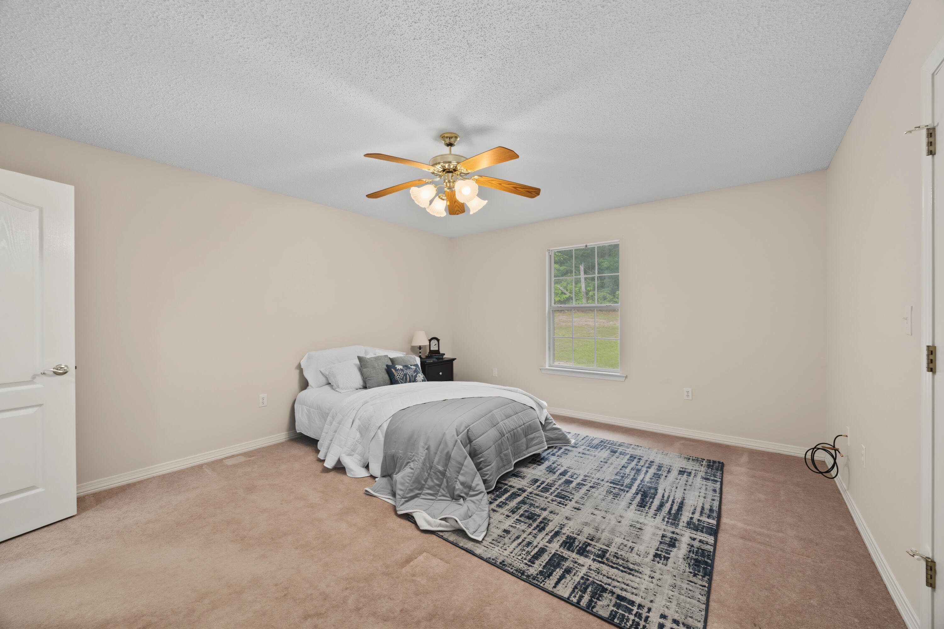213 Hunter Drive