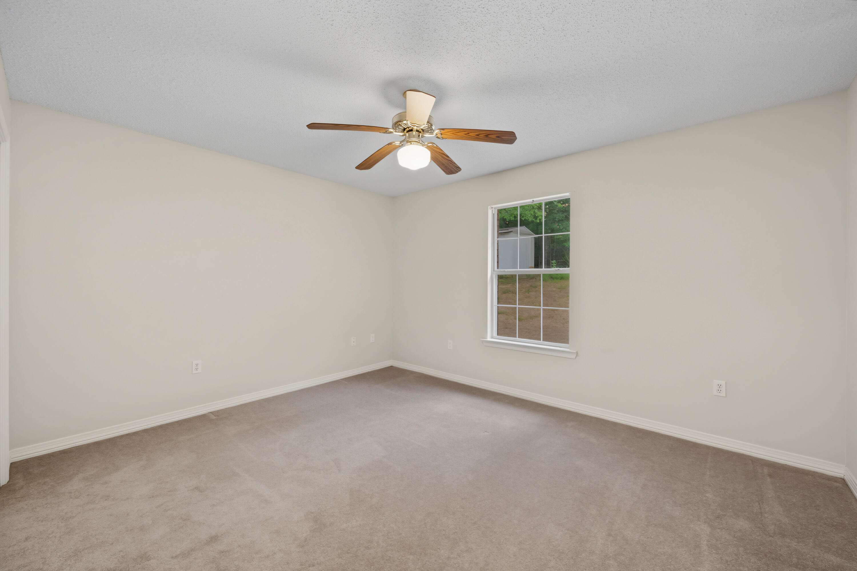 213 Hunter Drive