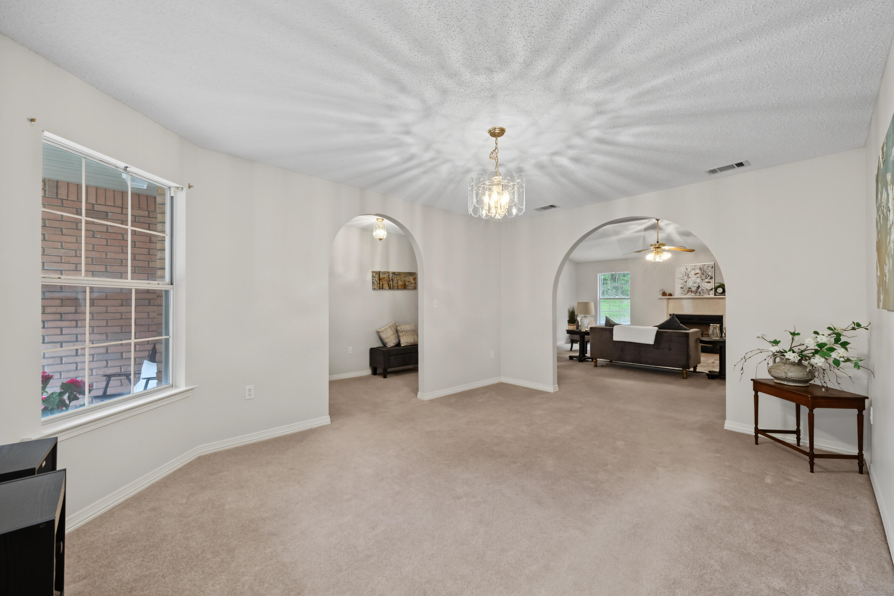 213 Hunter Drive