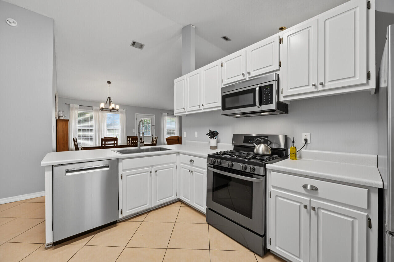 5187 Whitehurst Lane