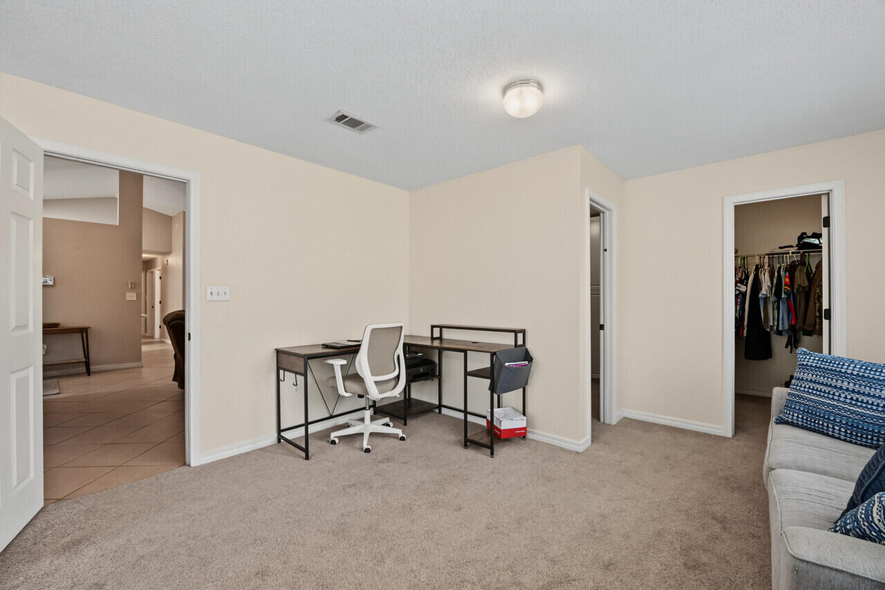 5187 Whitehurst Lane