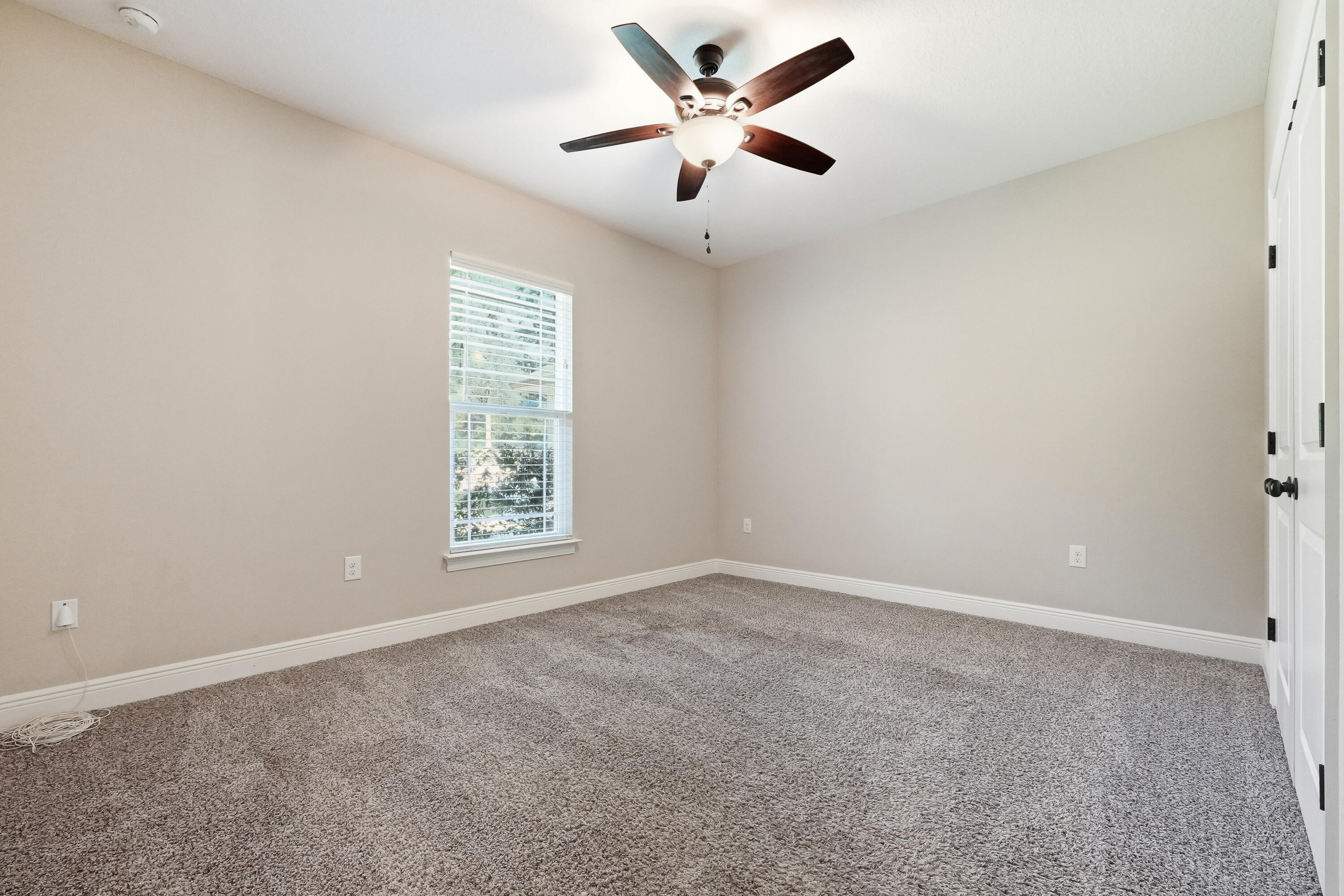 6034 W Dogwood Drive