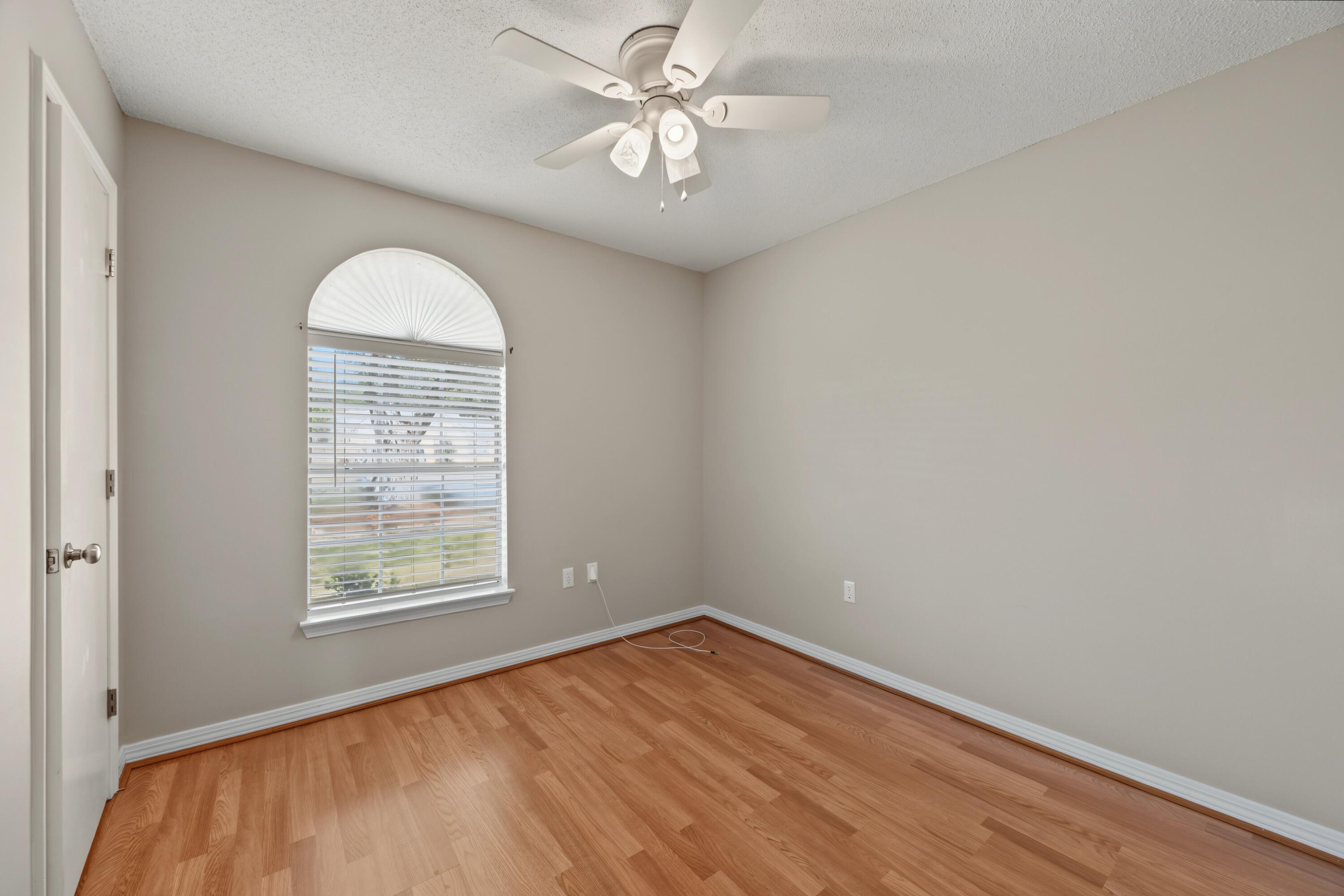 9 Flora Cove