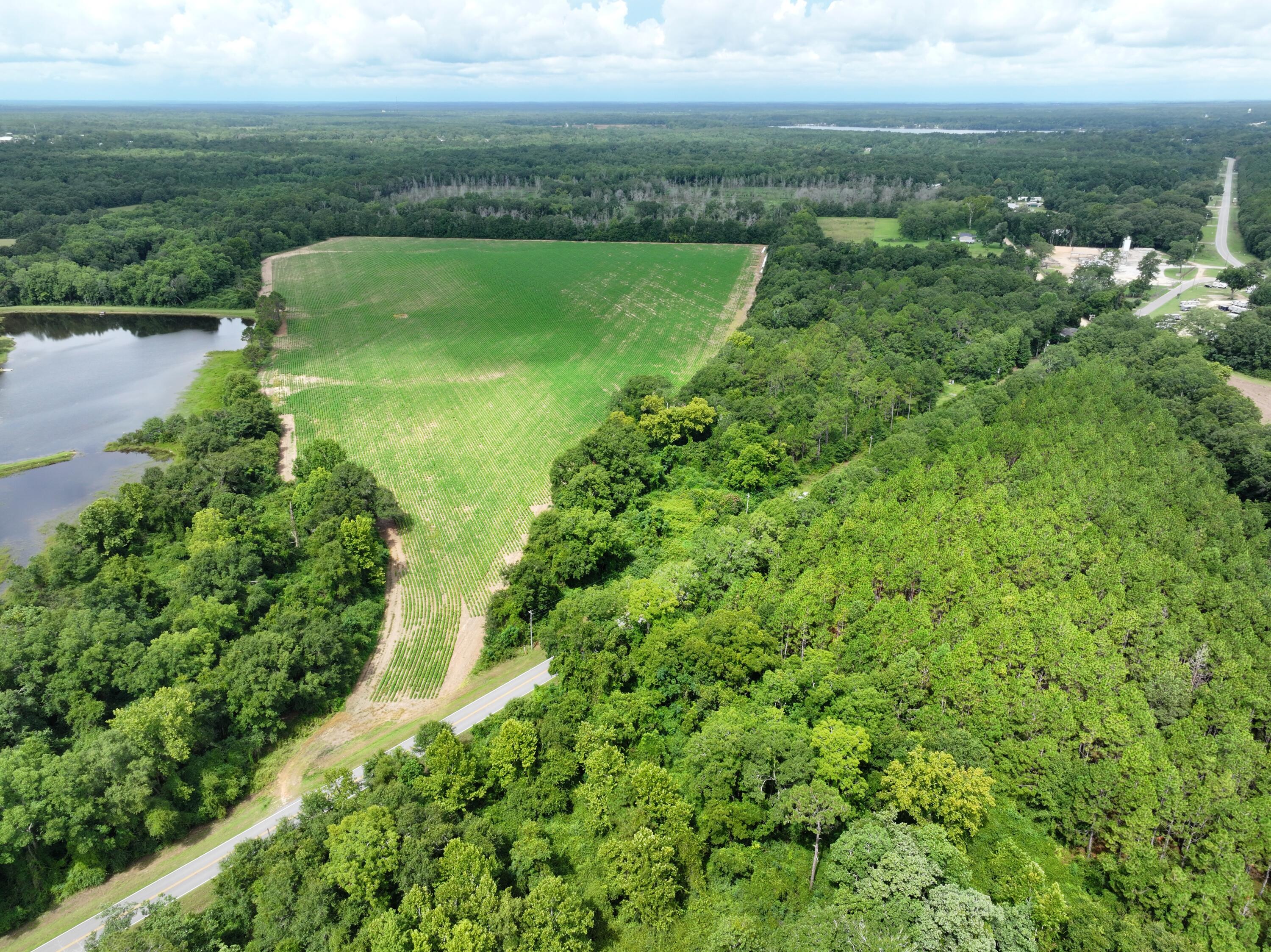 xx N Co Highway 285, DeFuniak Springs