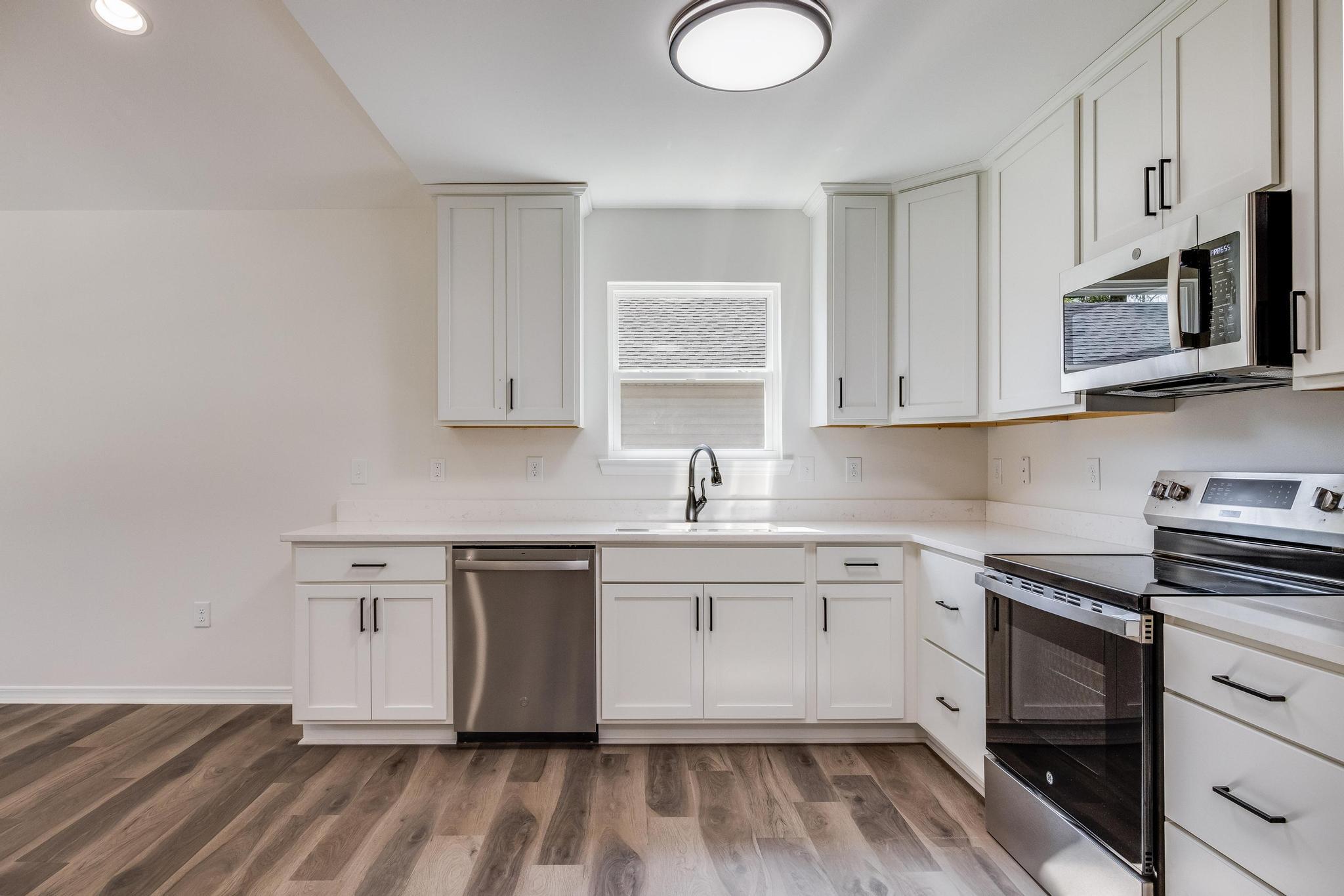 8084 Third Street