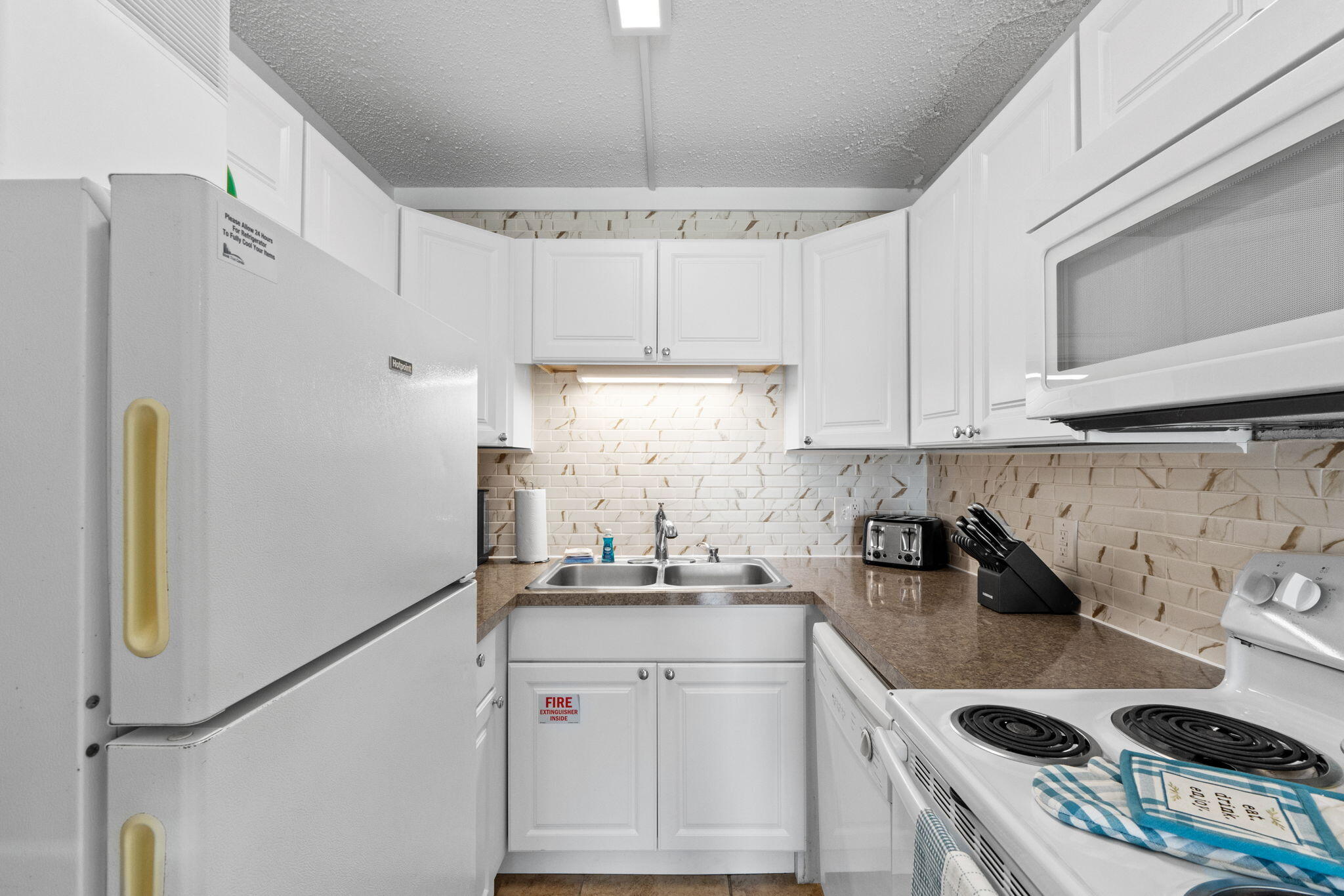 8743 Thomas Drive 1012